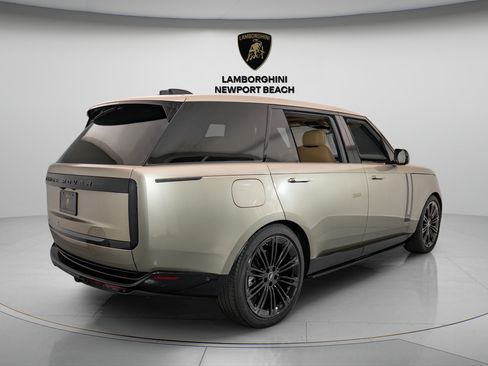 Used 2025 Land Rover Range Rover Long Wheelbase SE AWD/4WD image 6