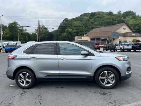 Certified 2023 Ford Edge SEL w/ Convenience Package AWD/4WD image 5