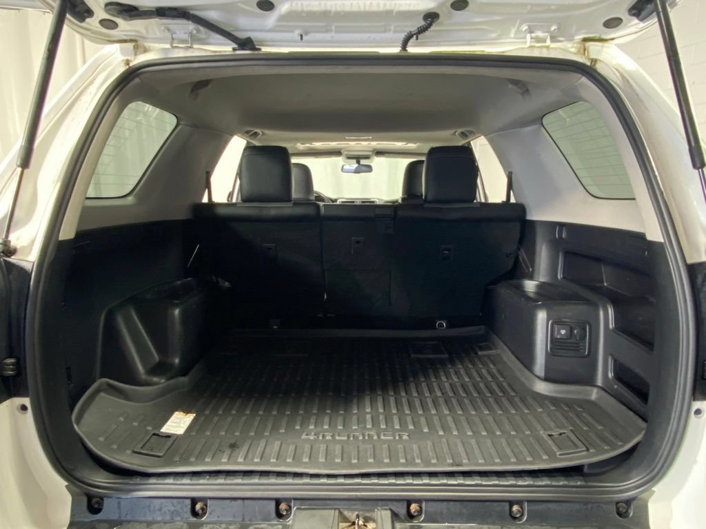Used 2014 Toyota 4Runner SR5 Premium AWD/4WD image 29