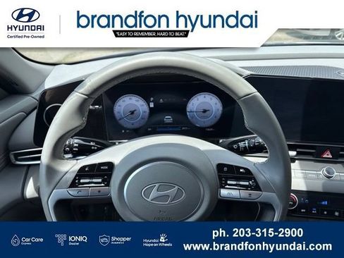 Used 2024 Hyundai Elantra SEL w/ Convenience Package FWD image 16