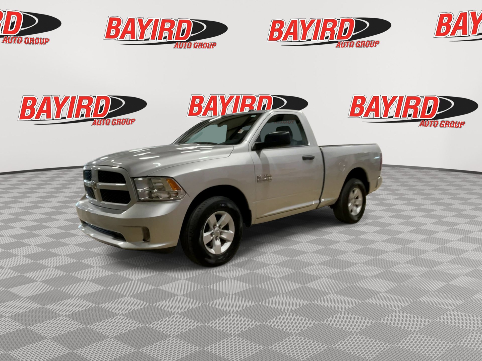 Used 2018 RAM 1500 Express RWD image 4