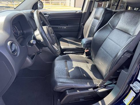 Used 2012 Jeep Compass Limited w/ Sun/Sound Group FWD image 16