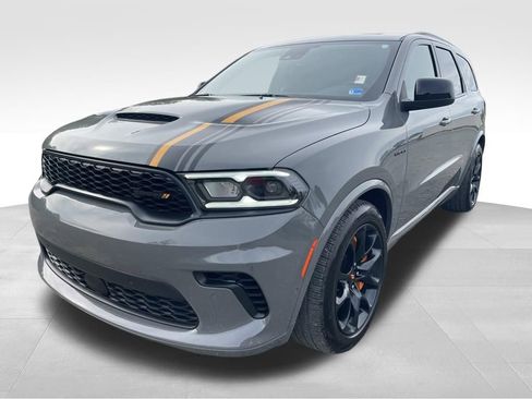 Used 2023 Dodge Durango R/T w/ Hemi Orange Plus Package AWD/4WD image 22