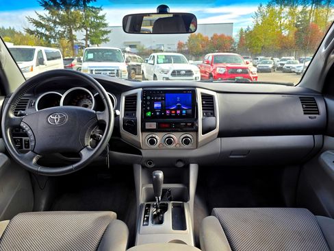 Used 2005 Toyota Tacoma 4x4 Double Cab w/ TRD Off-Road Pkg #2 image 10