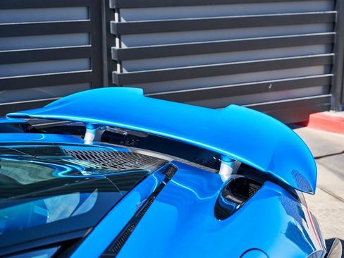 Used 2021 McLaren 765LT image 13