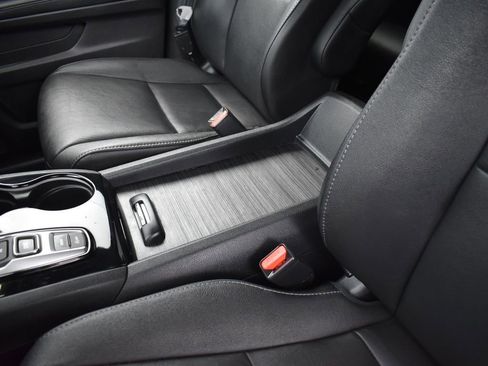 Used 2022 Honda Pilot Touring image 15