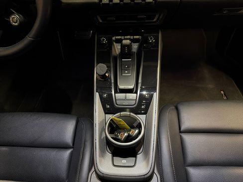 Used 2020 Porsche 911 Carrera 4S image 21