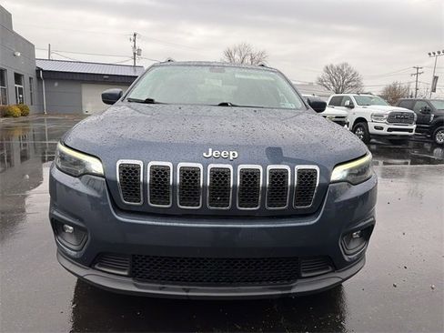 Used 2019 Jeep Cherokee Latitude w/ Popular Appearance Group image 11