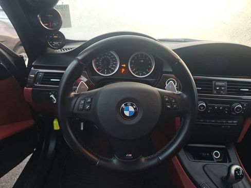 Used 2011 BMW M3 Coupe RWD image 18