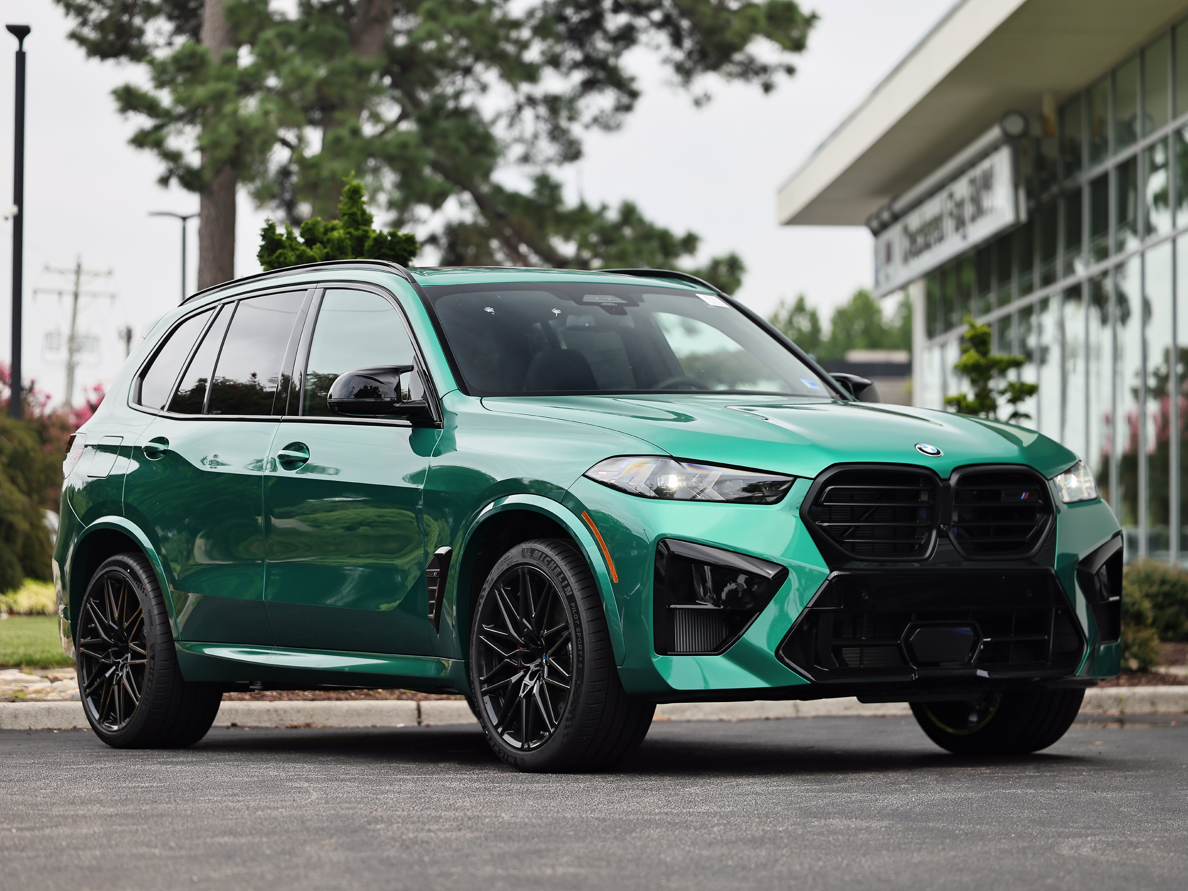 New 2026 BMW X5 M Competition w/ Executive Package AWD/4WD image 1