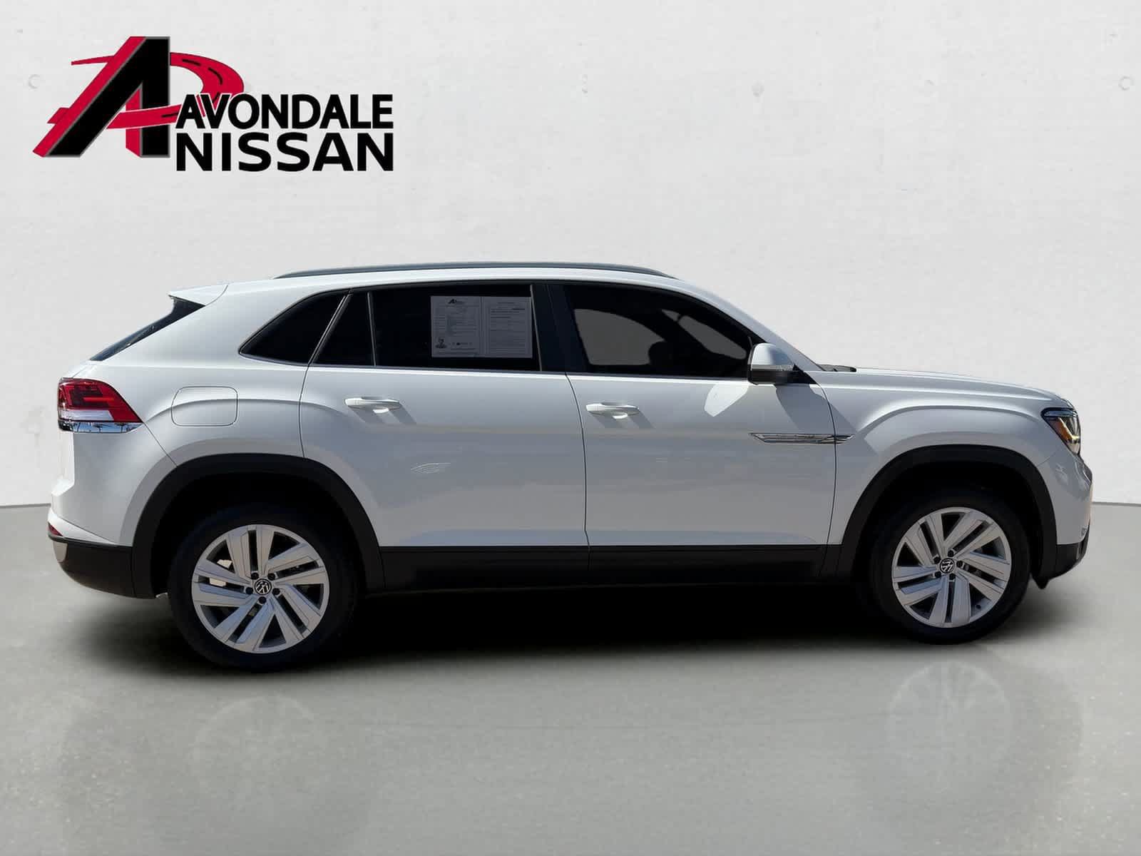 Used 2021 Volkswagen Atlas Cross Sport SE w/ Panoramic Sunroof Package FWD image 7
