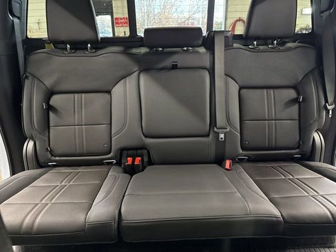 New 2026 Chevrolet Silverado 1500 High Country w/ Technology Package AWD/4WD image 29