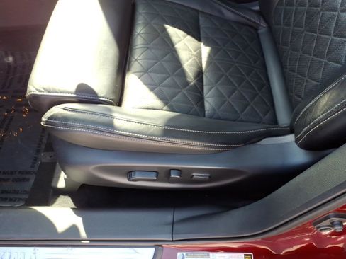 Used 2020 Nissan Maxima Platinum FWD image 15