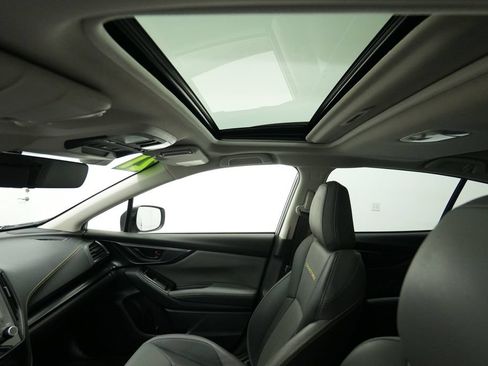 Used 2021 Subaru Crosstrek 2.5i Sport w/ Moonroof Package AWD/4WD image 16