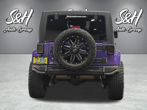 Used 2016 Jeep Wrangler Unlimited Sahara AWD/4WD image 25