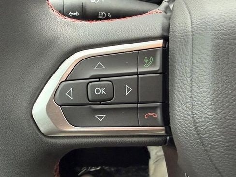 New 2026 Jeep Compass Trailhawk image 13