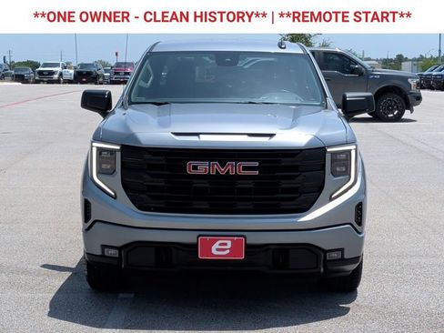 Used 2023 GMC Sierra 1500 Elevation AWD/4WD image 2