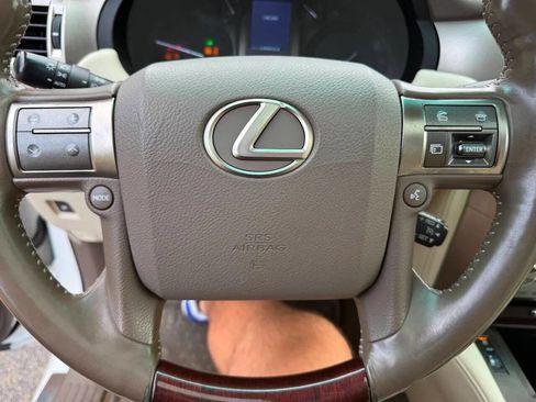 Used 2018 Lexus GX 460 Premium image 22