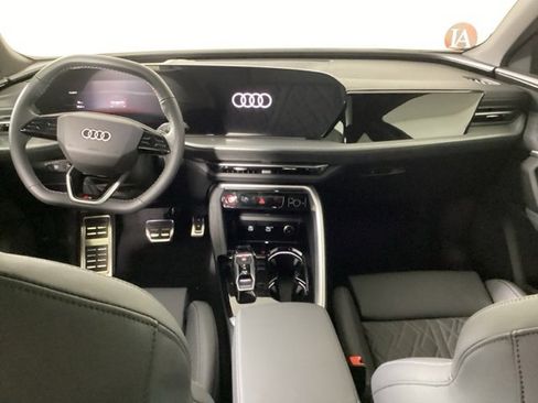 New 2025 Audi SQ5 Premium Plus image 11