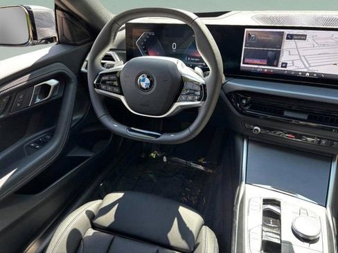 Used 2025 BMW 230i xDrive Coupe w/ Premium Package image 11