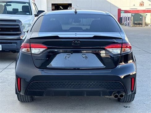 Used 2022 Toyota Corolla SE image 5