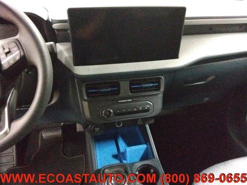 Used 2025 Ford Maverick XLT w/ Equipment Group 302A AWD/4WD image 12