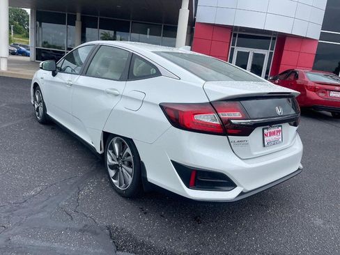 Used 2020 Honda Clarity Touring image 6