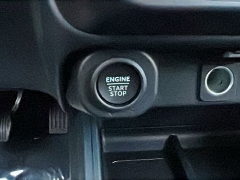 New 2025 Ford Maverick Lobo image 26