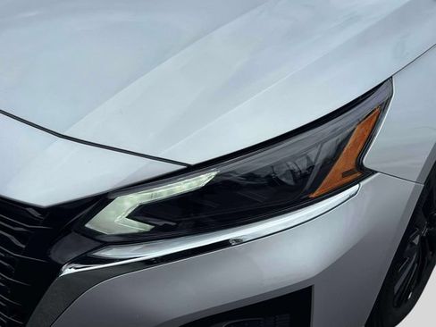 Certified 2025 Nissan Altima 2.5 SV w/ SV Special Edition Package AWD/4WD image 9