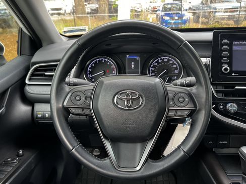 Used 2023 Toyota Camry SE image 35
