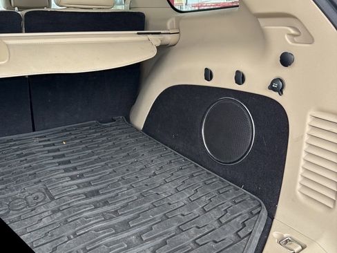 Used 2014 Jeep Grand Cherokee Limited image 27