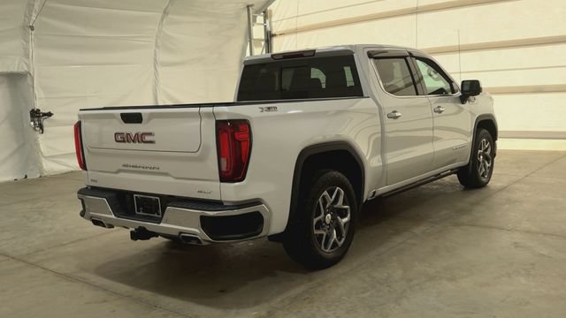 Used 2024 GMC Sierra 1500 SLT w/ SLT Premium Plus Package AWD/4WD image 4