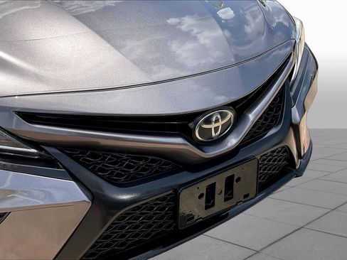 Used 2020 Toyota Camry SE FWD image 28