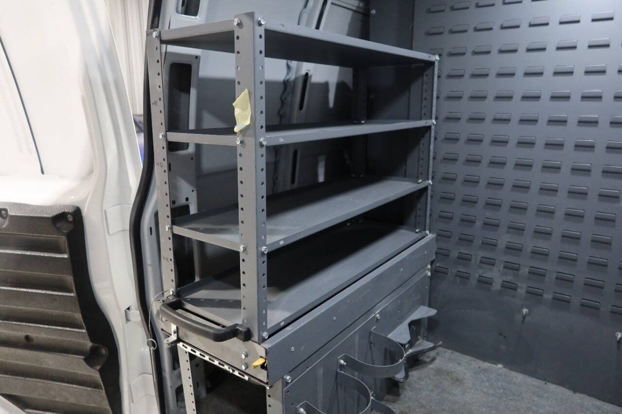 Used 2021 Chevrolet Express 2500 RWD image 17