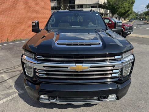 Used 2020 Chevrolet Silverado 3500 High Country w/ Z71 Off-Road Package image 9