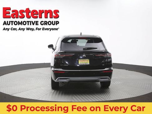 Used 2025 Mitsubishi Outlander SE AWD/4WD image 37