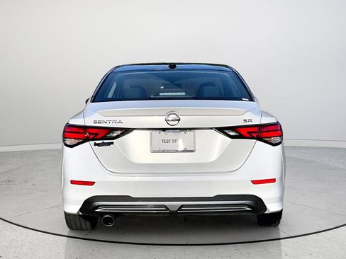 Used 2022 Nissan Sentra SR w/ Electronics Package image 9