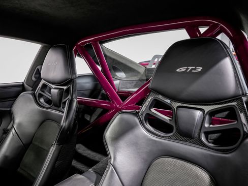Used 2022 Porsche 911 GT3 image 26