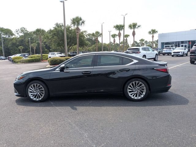 Used 2022 Lexus ES 350 Ultra Luxury w/ Accessory Package 2 FWD image 6