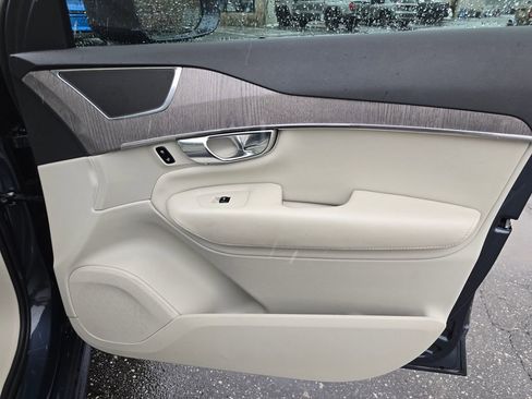Used 2023 Volvo XC90 B6 Plus w/ Protection Package Premier image 46