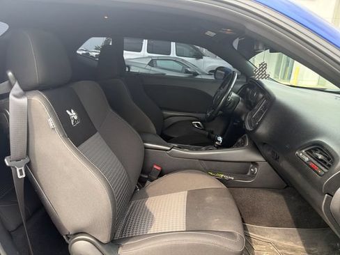 Used 2020 Dodge Challenger R/T Scat Pack RWD image 29