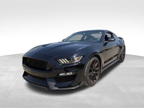 Used 2020 Ford Mustang Shelby GT350 w/ Technology Package RWD image 9