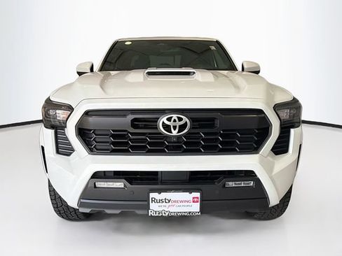 Certified 2024 Toyota Tacoma TRD Sport w/ TRD Sport Premium Package AWD/4WD image 2