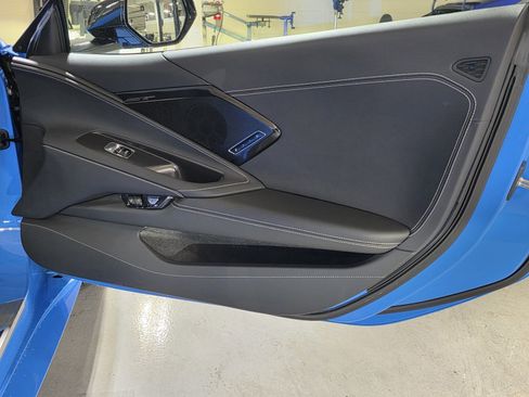 Used 2024 Chevrolet Corvette Stingray Preferred Cpe w/ Z51 Performance Package image 23