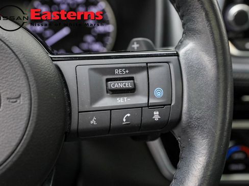 Used 2022 Nissan Rogue SV w/ SV Premium Package image 30