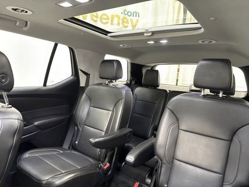 Used 2019 Chevrolet Traverse Premier w/ Redline Edition image 13