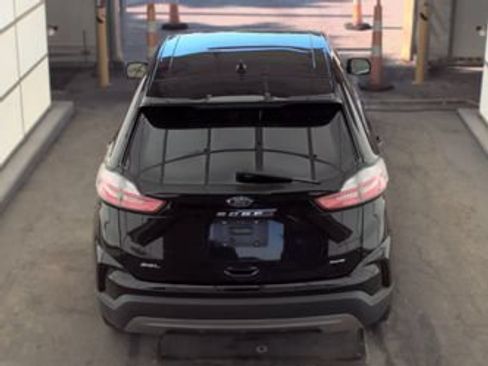 Used 2024 Ford Edge SEL w/ Convenience Package AWD/4WD image 6