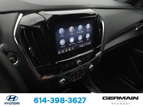 Used 2023 Chevrolet Traverse LT FWD image 24