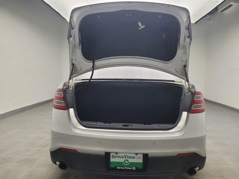 Used 2018 Ford Taurus SHO image 29