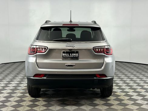 Used 2020 Jeep Compass Sport w/ Safety & Security Group image 7